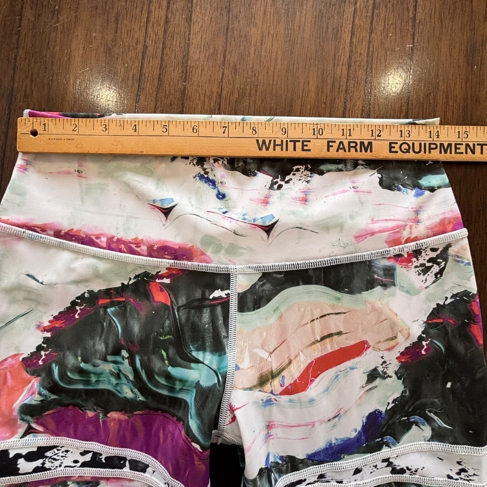 Lululemon high times pigment wave multi colour leggings size 10 - Picture 13 of 15